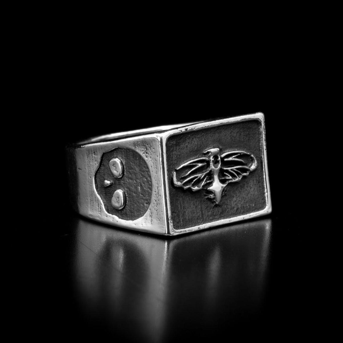 Haunted - Chunky Signet Ring - Black Feather Design