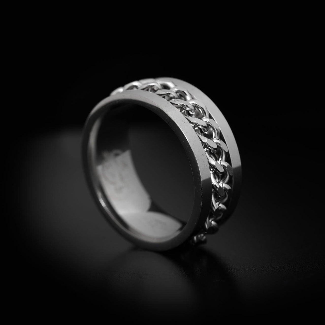Curb Chain Spinner Ring - Anxiety Ring - Black Feather Design