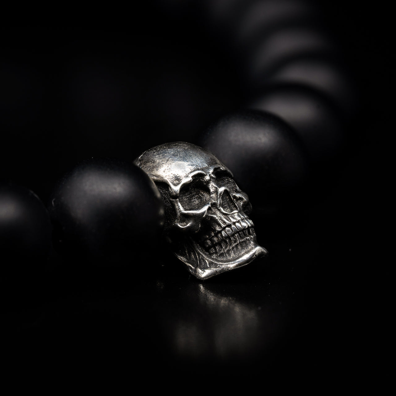 Lonely End - Gothic Skull Bracelet - Black Feather Design