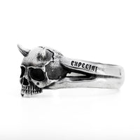 Thumbnail for Diabolus Expectat Ring - 925 Sterling Silver - Gothic Ring - Black Feather Design