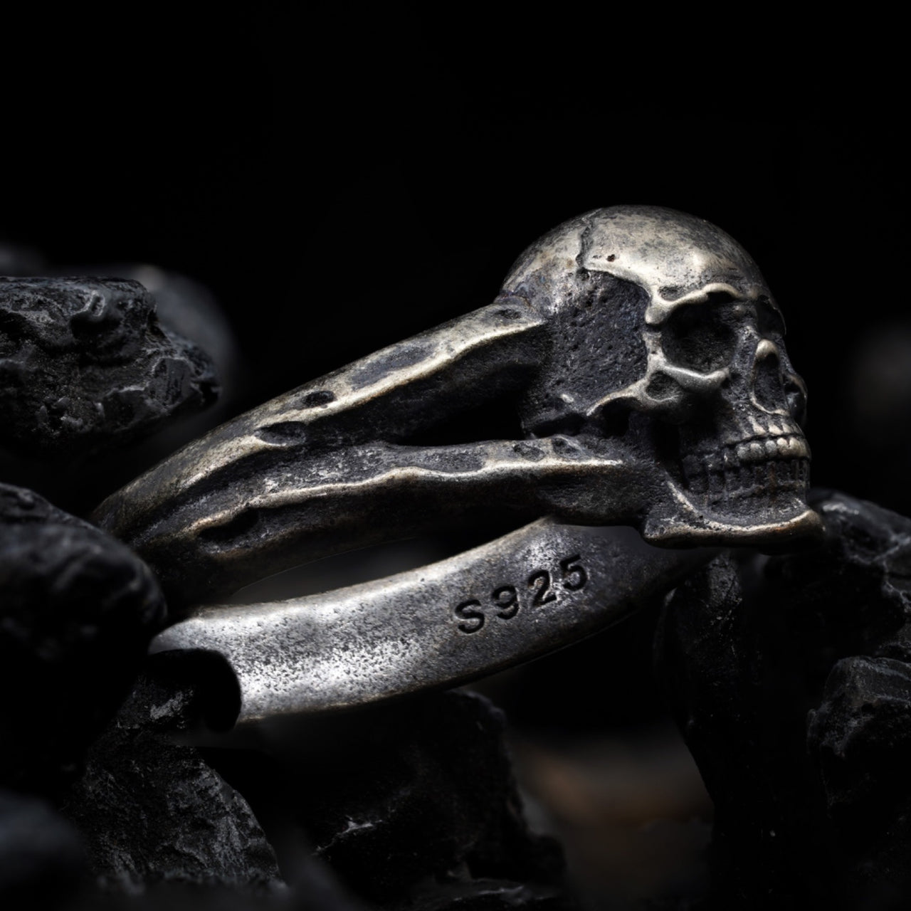 Small Skull Ring - 925 Sterling Silver - Black Feather Design