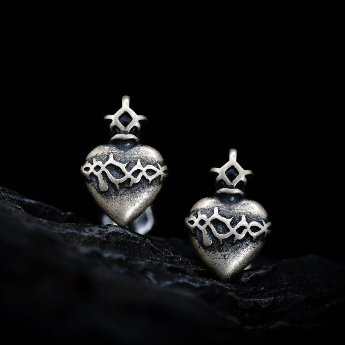 925 Silver Love Potion Studs - Black Feather Design