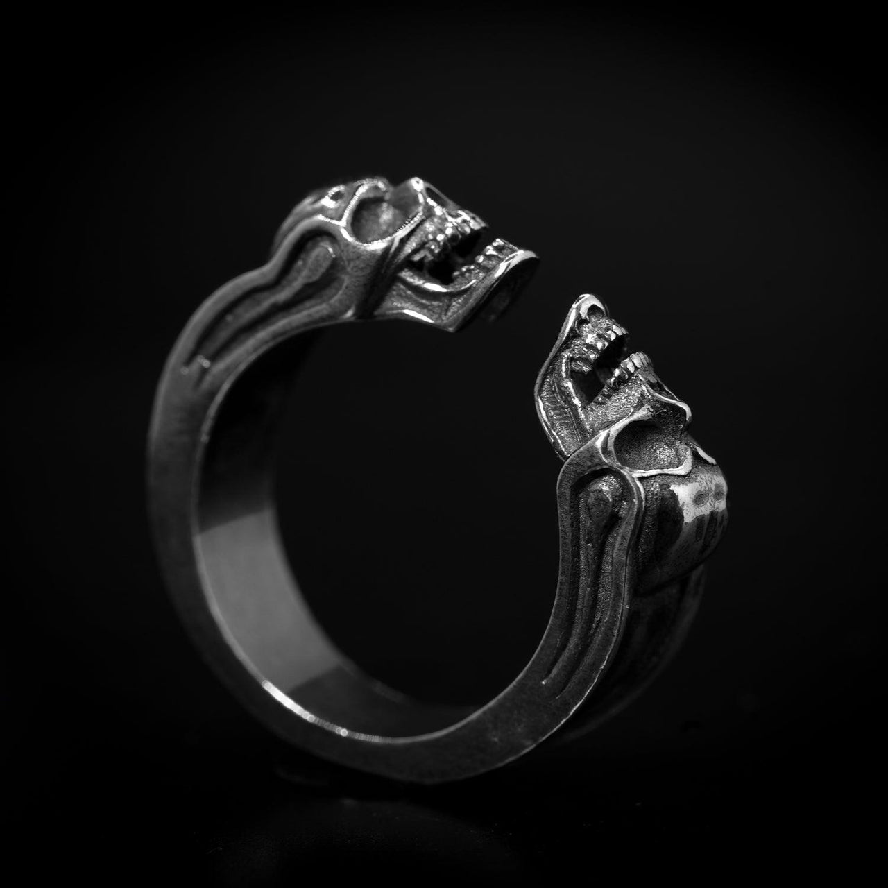 Twin Skull Ring in 925 Sterling Silver - Black Feather Design